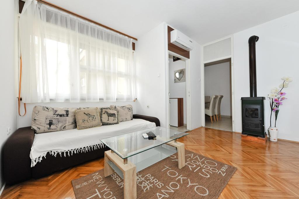 Apartments Feel Center Zadar Room photo